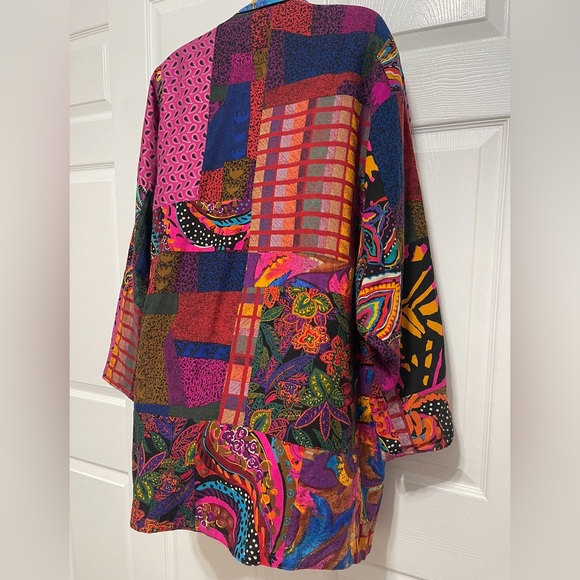 Shepherds Pura Seta Silk Jacket
Blazer Floral size Medium New jacket no tag - Picture 11 of 12